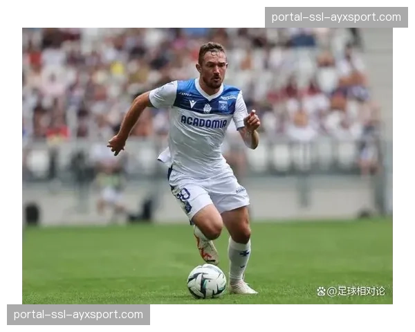 官方：法甲第31轮最佳球员授予完成帽子戏法的尼斯前锋莫菲